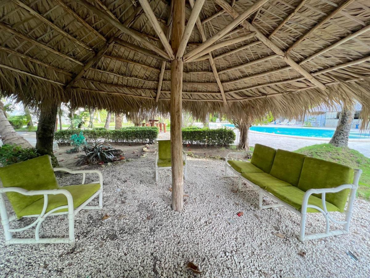 Vacation Suites With Rooftop Pool, Beach Club, Spa, Restaurants - Ducassi Collection - Playa Los Corales Punta Cana Bagian luar foto